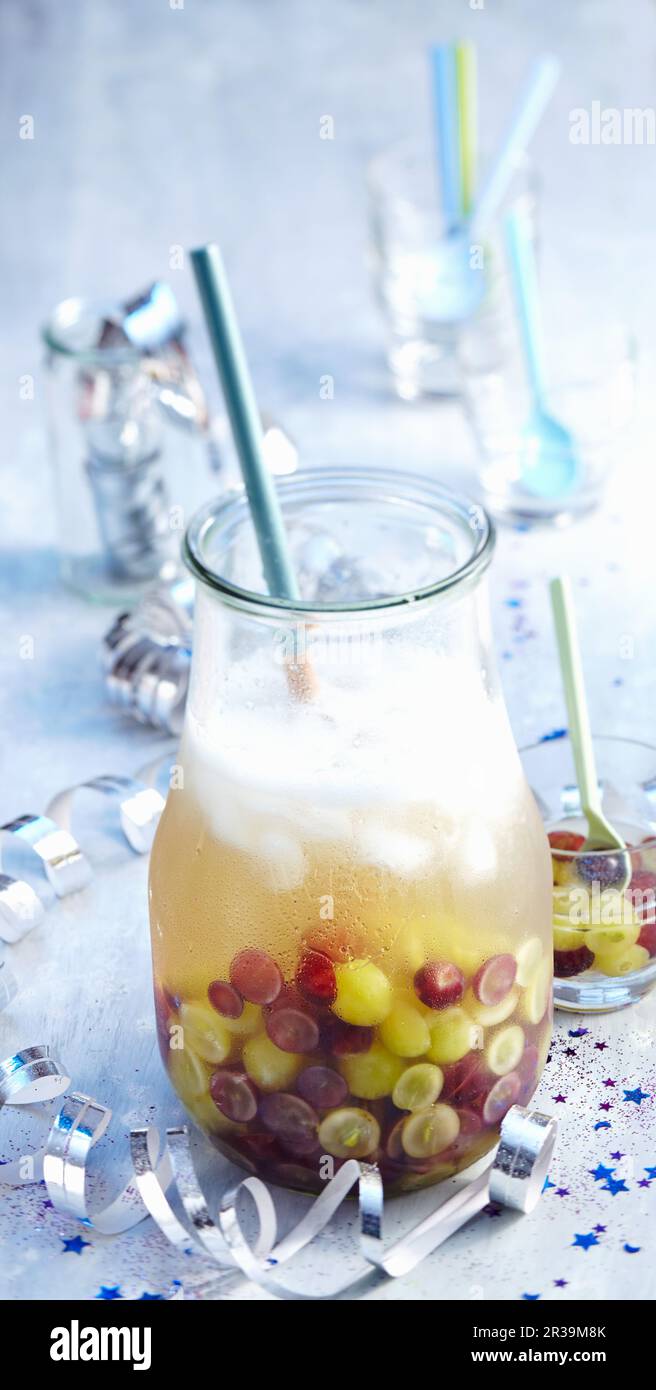 Grapes and ale hires stock photography and images Alamy