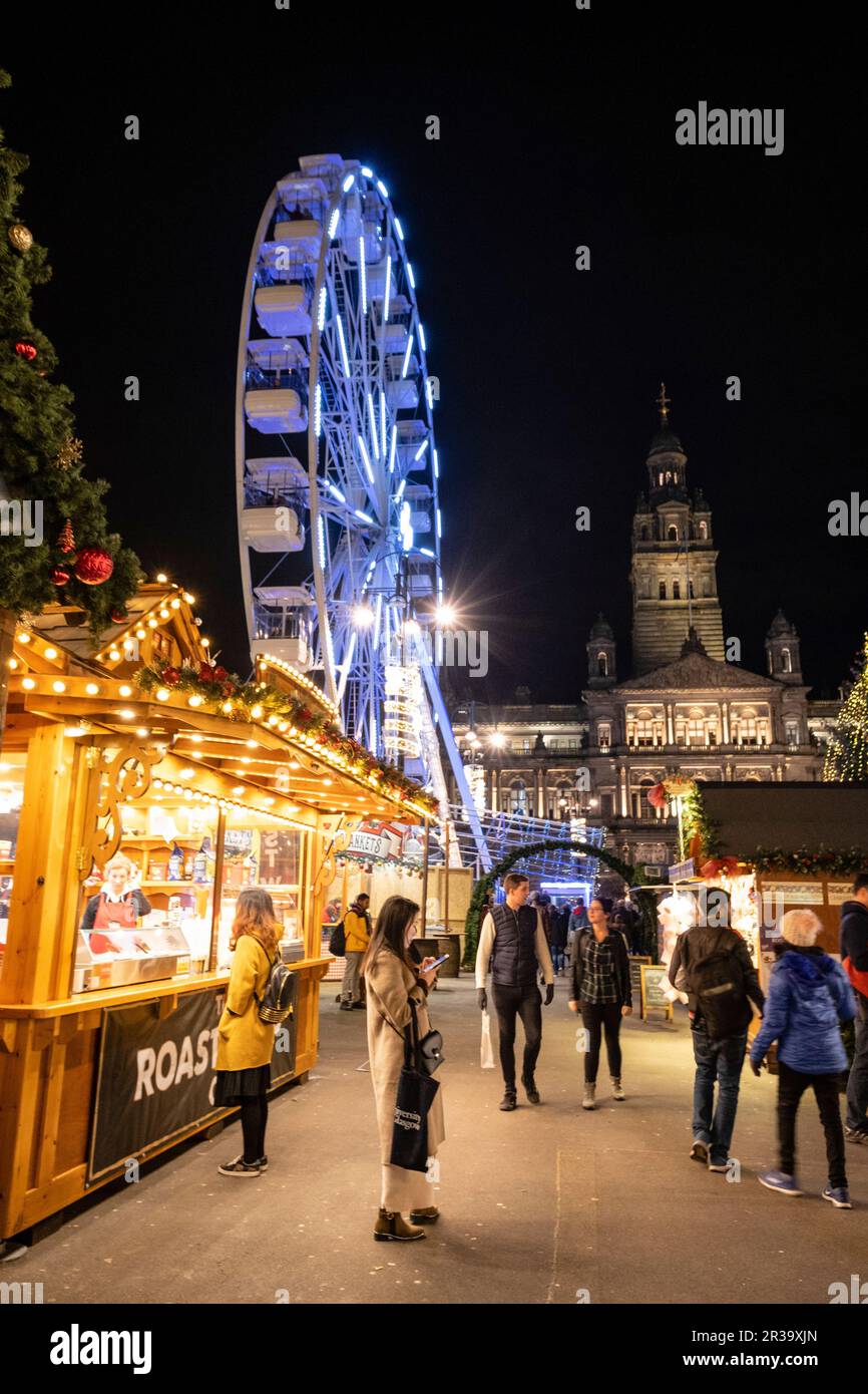 Mercado de Navidad de George Square, Glasgow,lowands, Reino Unido. Stock Photo