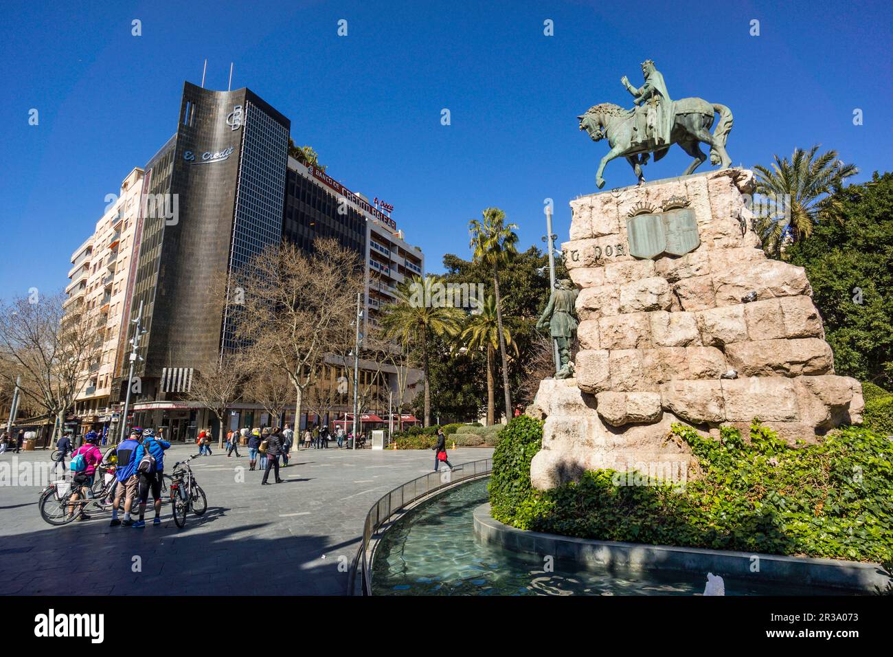 Hora de bronce hi-res stock photography and images - Alamy