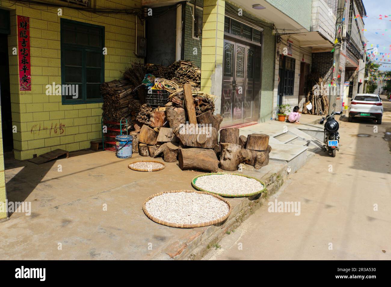 daily-life-in-china-stock-photo-alamy