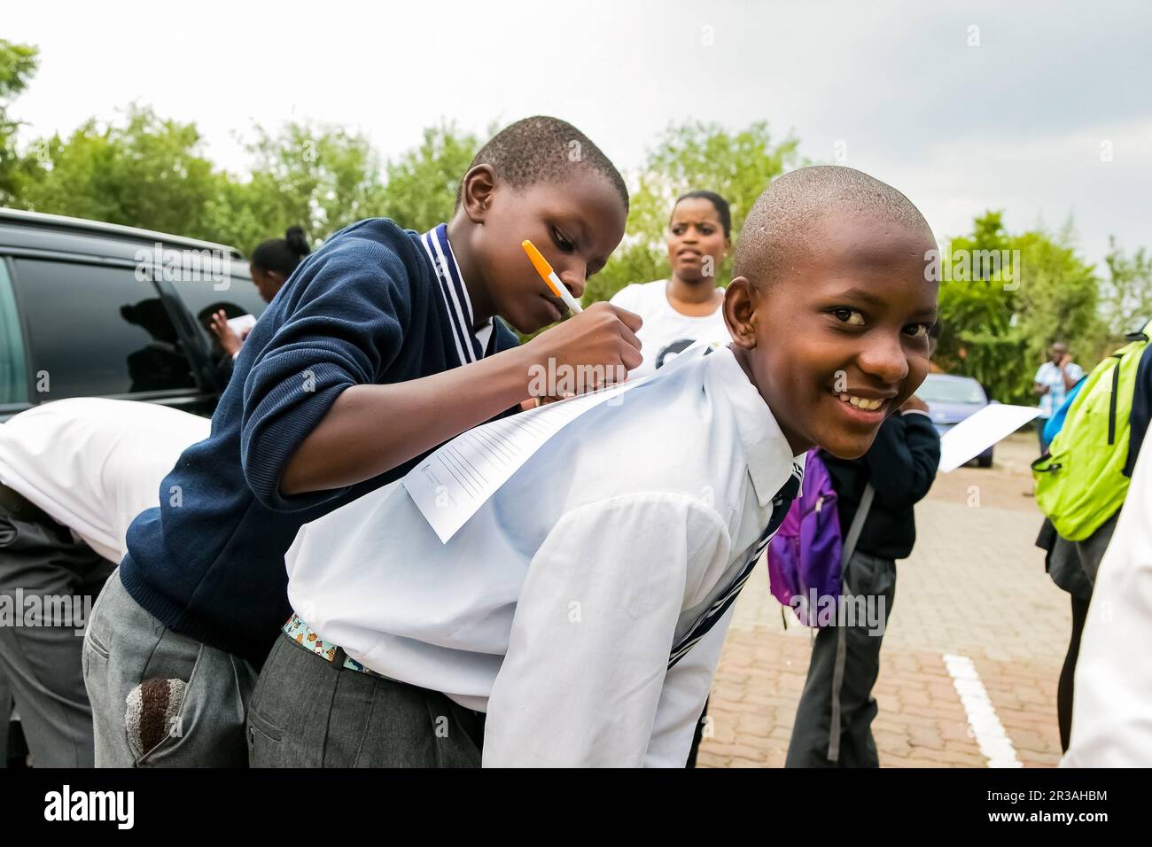 African students class writing hi-res stock photography and images - Alamy