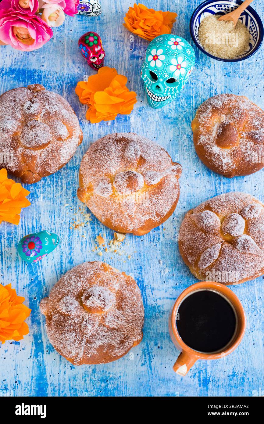 Mexican pan de muerto Stock Photo Alamy