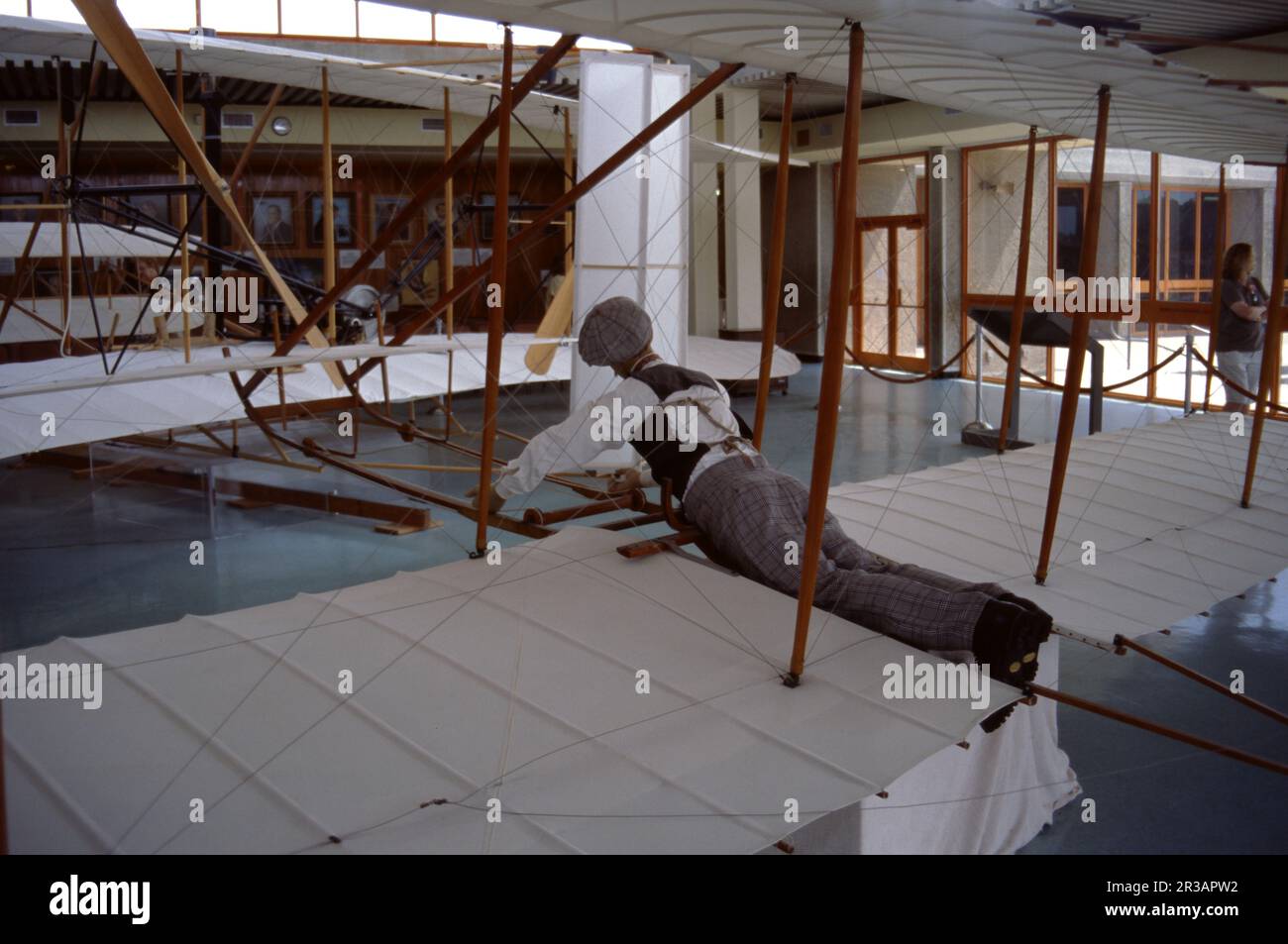 kitty-hawk-nc-usa-9-2006-wright-brothers-december-17-1903-kitty-hawk