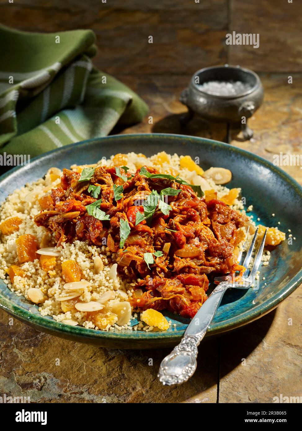 Shoulder of lamb tagine hires stock photography and images Alamy