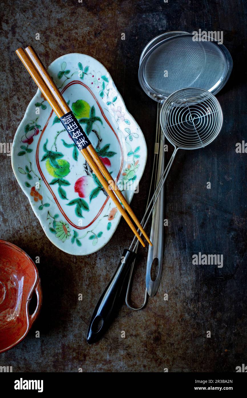 Asian Kitchen Utensils Stock Photo Alamy asian-kitchen-utensils-stock-photo-alamy