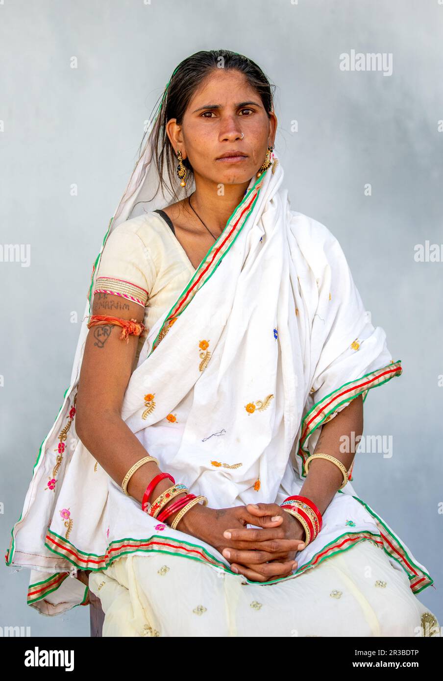 Portrait of a woman of the Rabari ethnic group in traditional dress ...