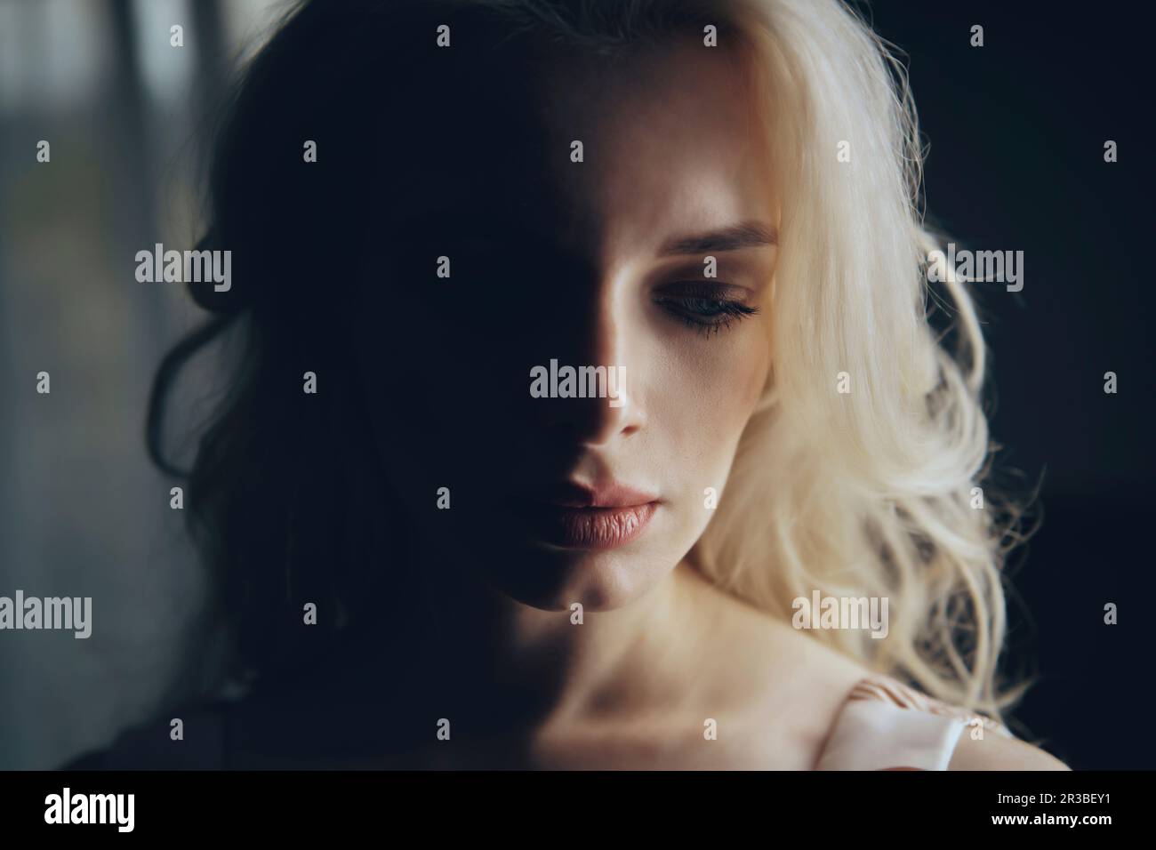 Woman depressed in room hi-res stock photography and images - Alamy