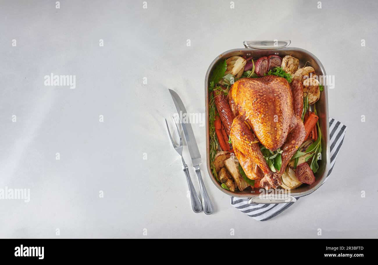 Turkey roast outline hi-res stock photography and images - Alamy