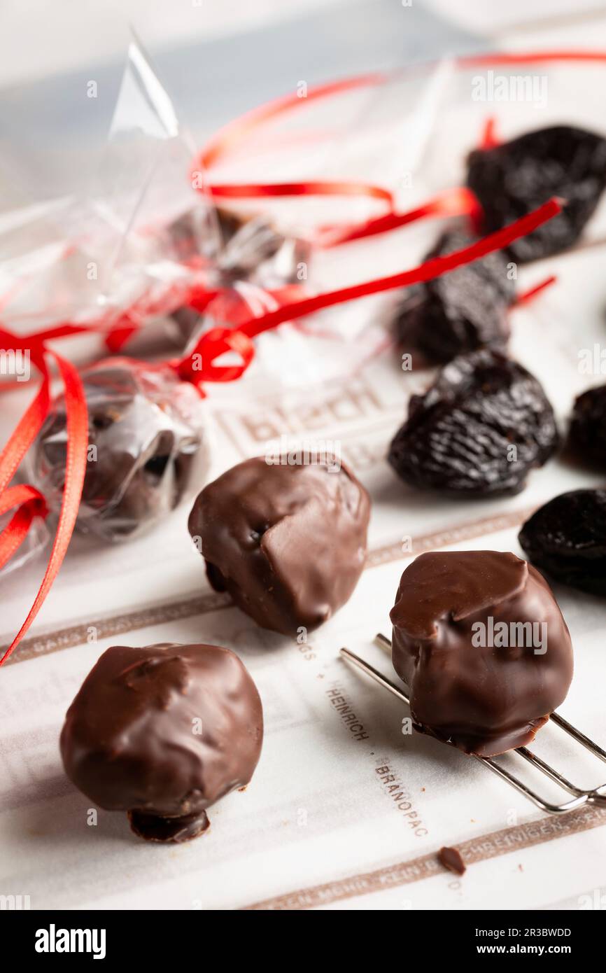 Tiny edible christmas decoration