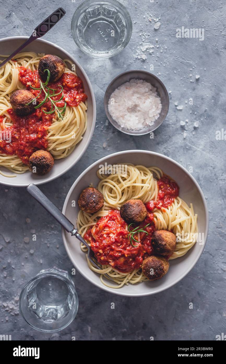 Spaghetti with vegan tofu 'meatballs' Stock Photo Alamy