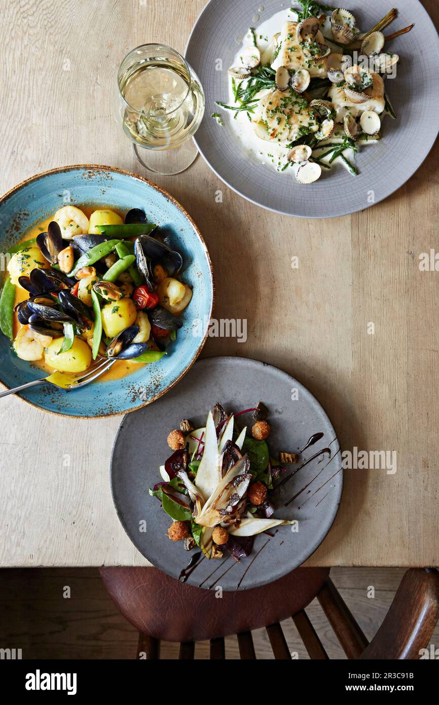 Seafood dishes hi-res stock photography and images - Alamy