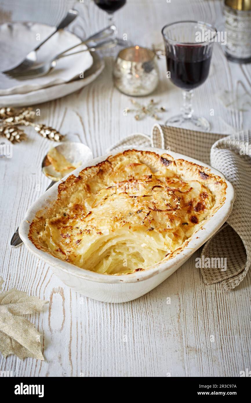 Christmas dauphinoise potatoes Stock Photo Alamy