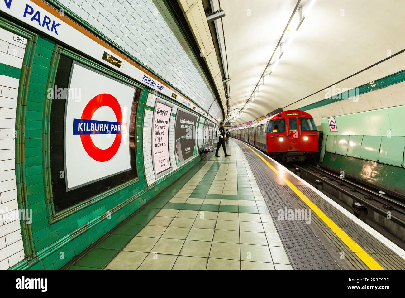 Bakerloo Line service at Kilburn Park Stock Photo