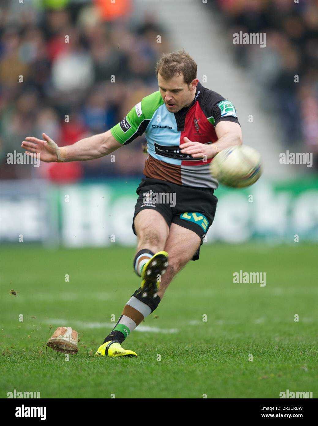 Nick Evans of Harlequins takes a penalty kick during the Heineken Cup