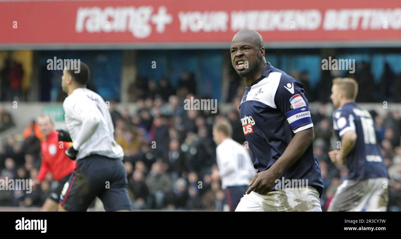 Millwall's  Danny Shittu makes his feelings to the linesman clear. The game finished goallessMillwall FC 10/03/13 Millwall FC V Blackburn Rovers  10/0 Stock Photo