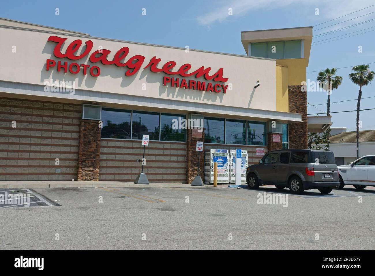 Los Angeles, California / USA April 30, 2023 A Walgreens store