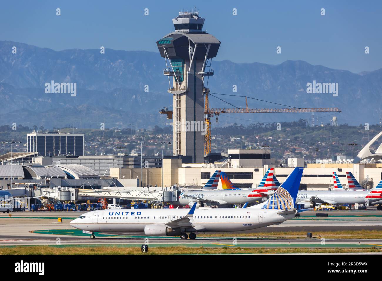 United Airlines Boeing 737900ER Aircraft Los Angeles Airport Stock