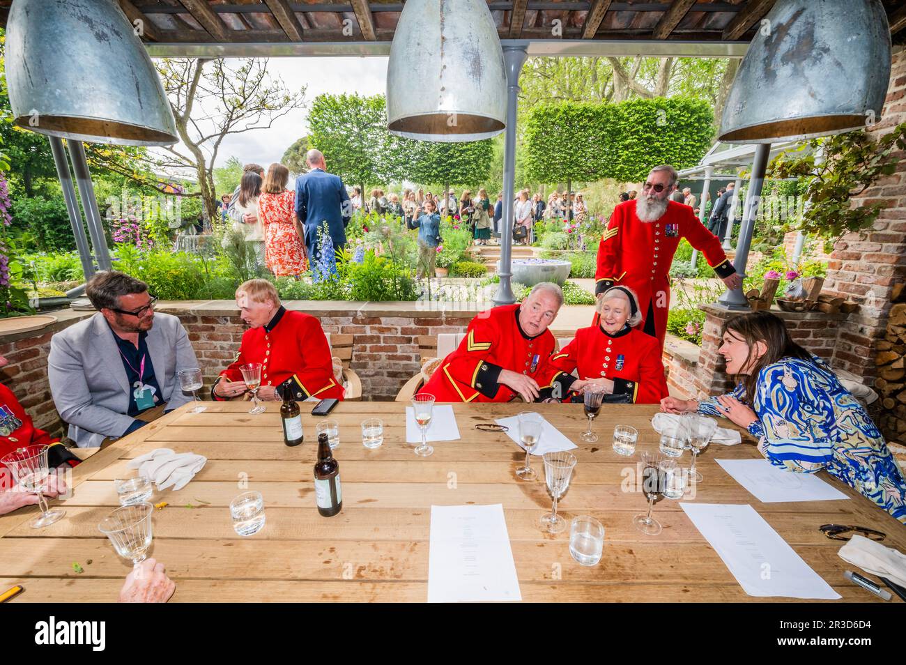 London, UK. 23rd May, 2023. Chelsea pensioners enjoy a daily lunch from