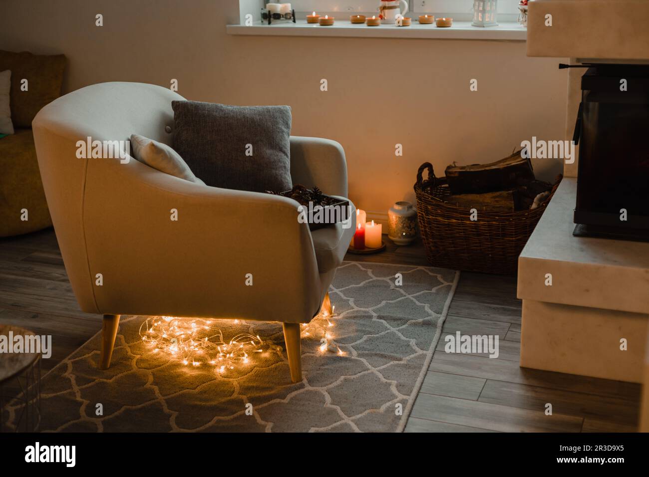 Interior of a cozy room in wintertime Stock Photo - Alamy