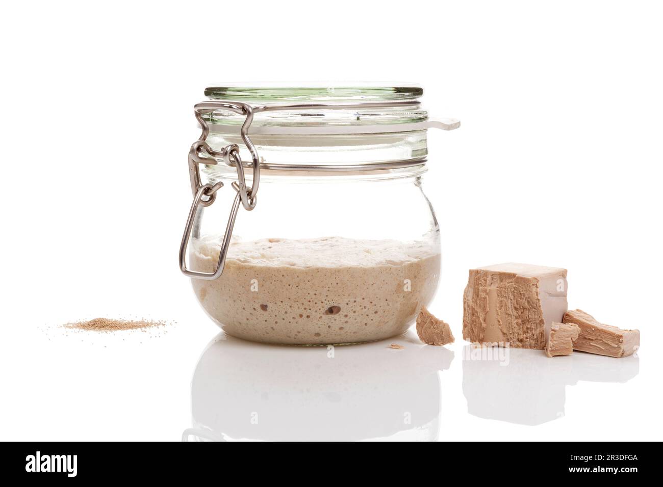 Different types of yeast stock photo alamy