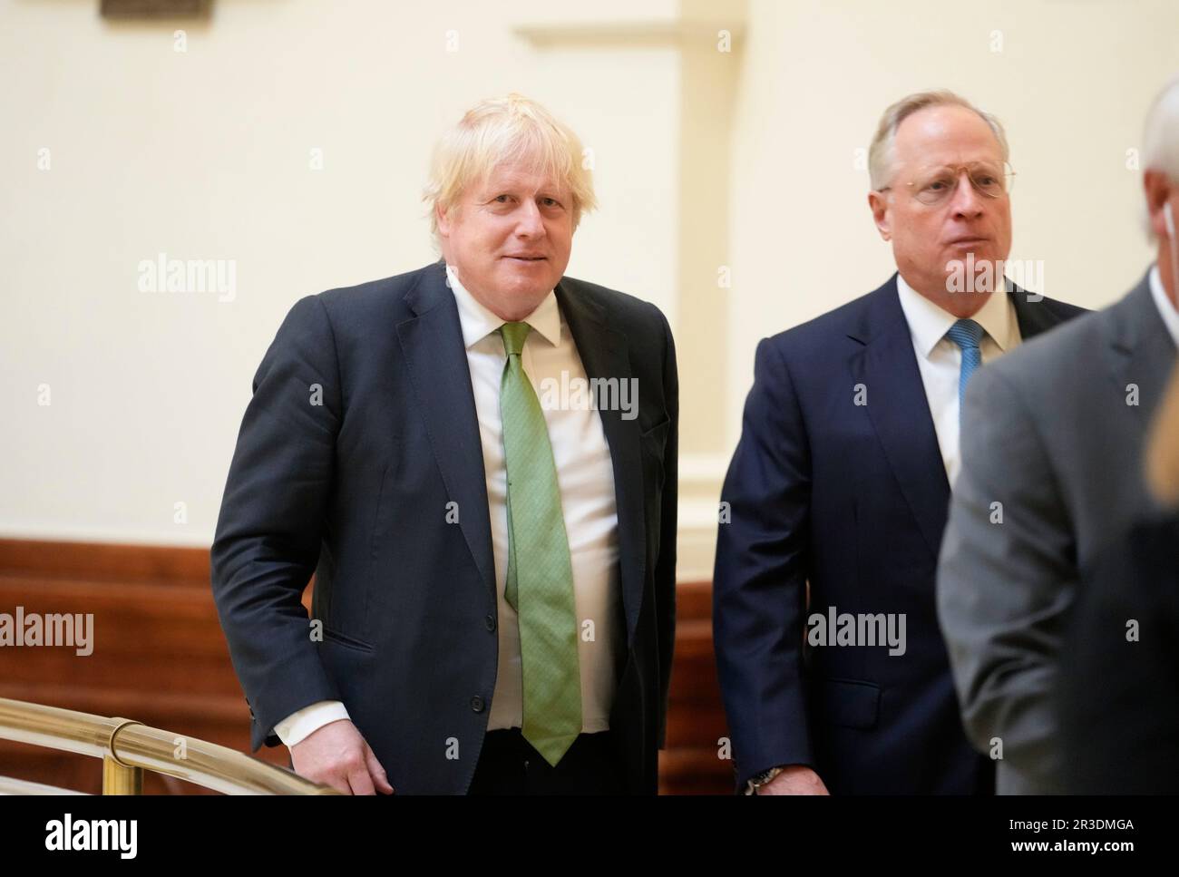 Former British Prime Minister BORIS JOHNSON, l, with Texan ROSS PEROT JR visits the Texas Capitol during an economic development mission in the last week of Texas' legislative session on May 23, 2023. Johnson met with Governor Greg Abbott's economic team and took an informal tour. Credit: Bob Daemmrich/Alamy Live News Stock Photo