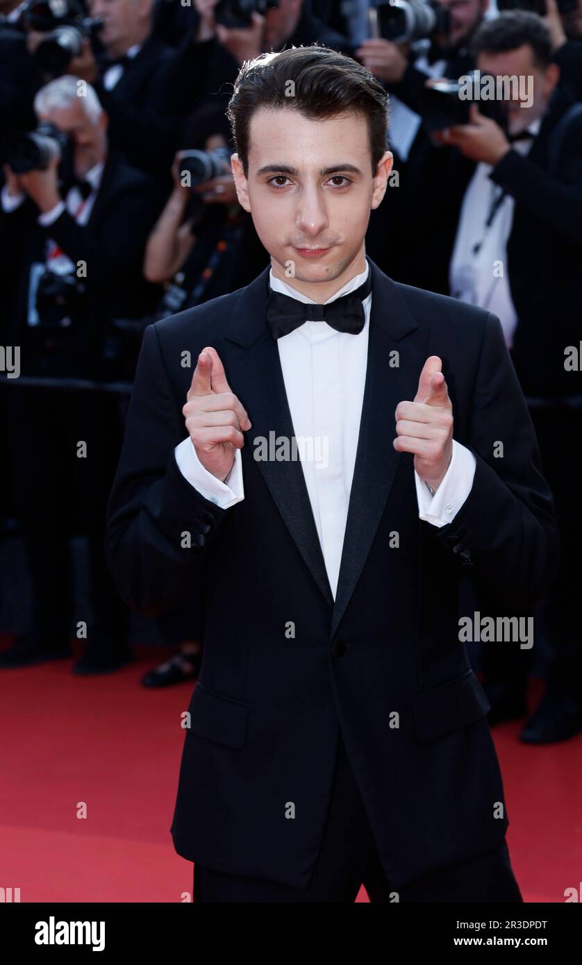 Jake Ryan poses for photographers upon arrival at the premiere of the