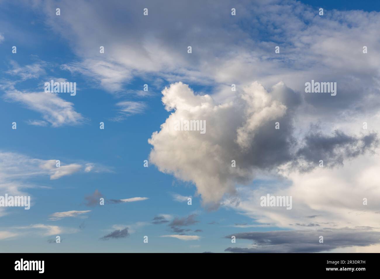 Texture background blue sky with clouds Stock Photo - Alamy