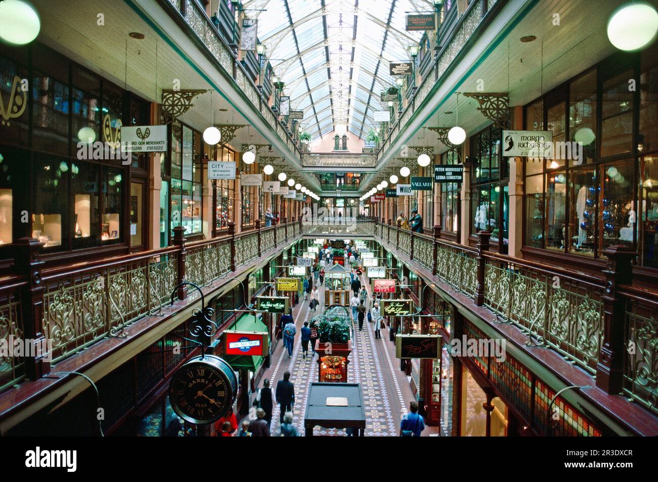 Queen Victoria Shopping Mall, Sydney, Australia (1987 Stock Photo - Alamy