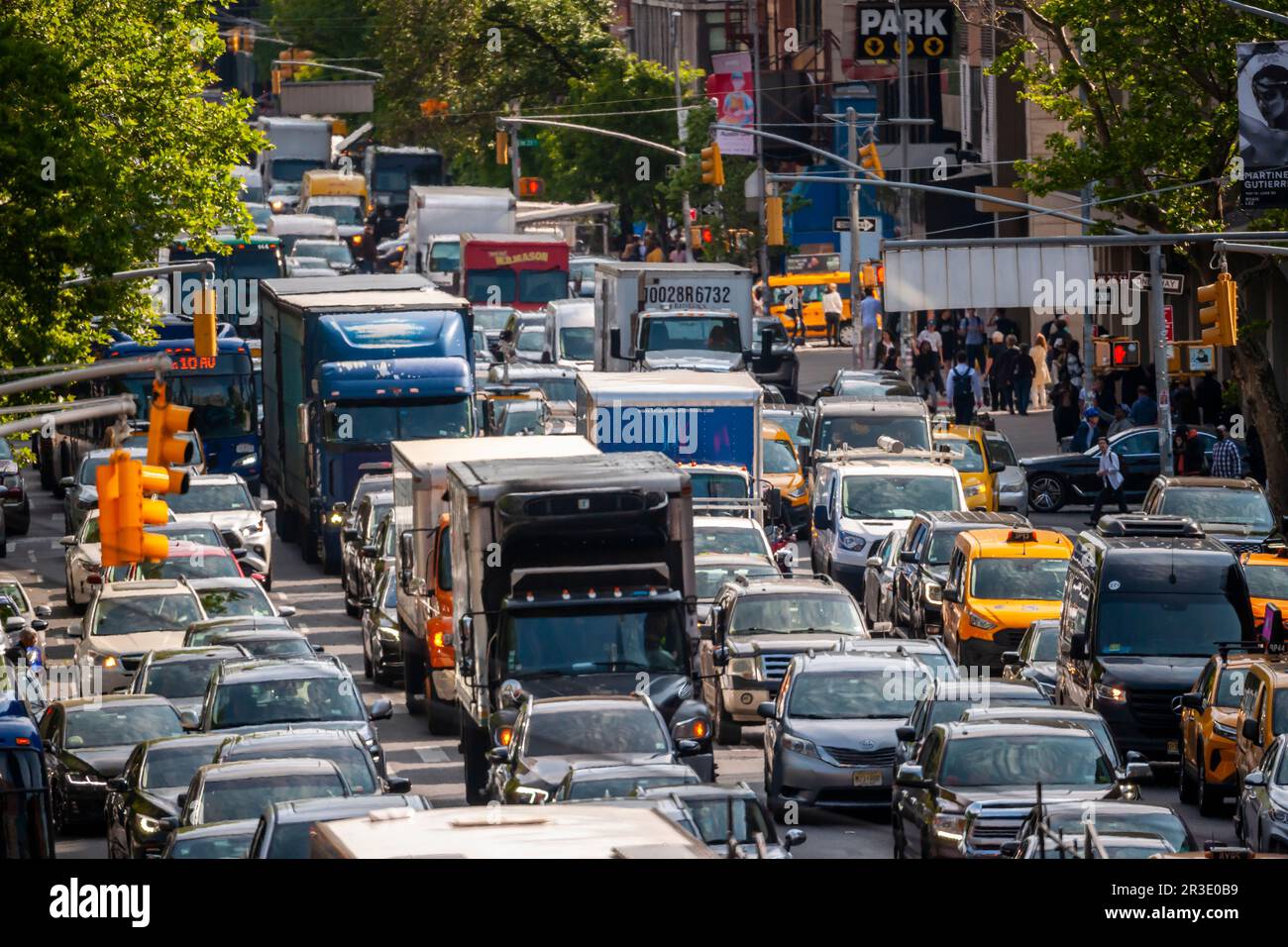 Traffic backs up on Tenth Avenue in New York approaching the Lincoln Tunnel, the week prior to the Memorial Day weekend, Friday, May 19, 2023. (© Richard B. Levine) Stock Photo