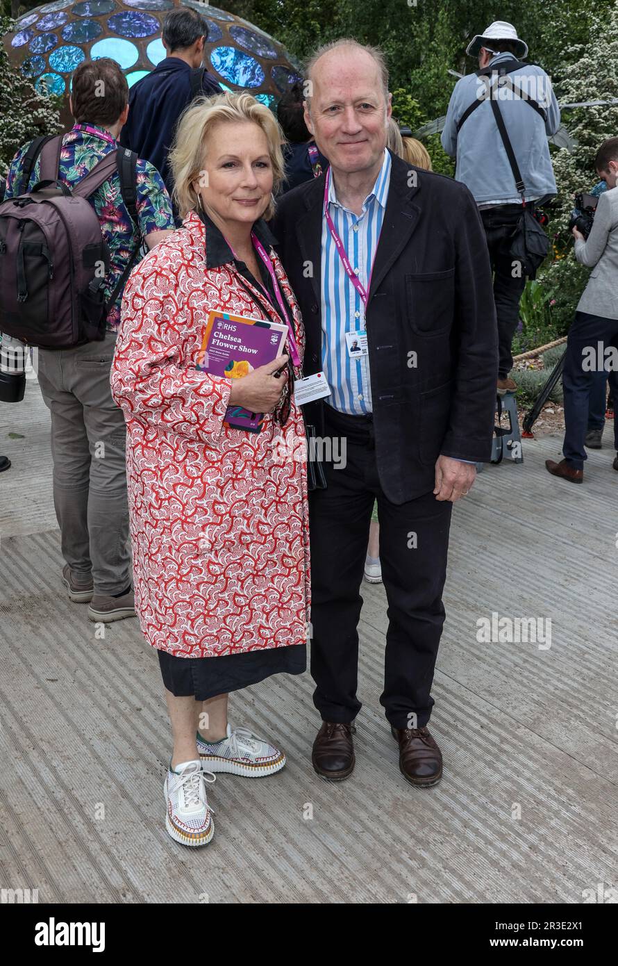 London, UK. 22nd May, 2023. Jennifer Saunders and Ade Edmondson attending the press day for the RHS Chelsea Flower Show 2023 in London (Photo by Brett Cove/SOPA Images/Sipa USA) Credit: Sipa USA/Alamy Live News Stock Photo