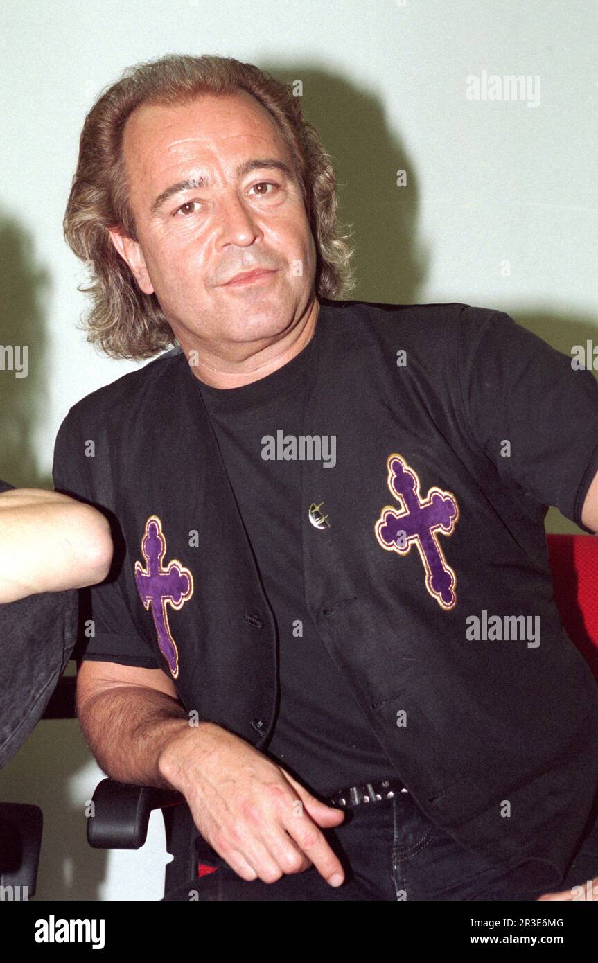 Milan Italy 1994-09-11:Mick Jones of Foreigner before the press conference Stock Photo