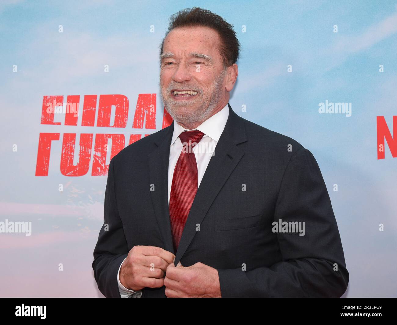 Arnold Schwarzenegger main image 0