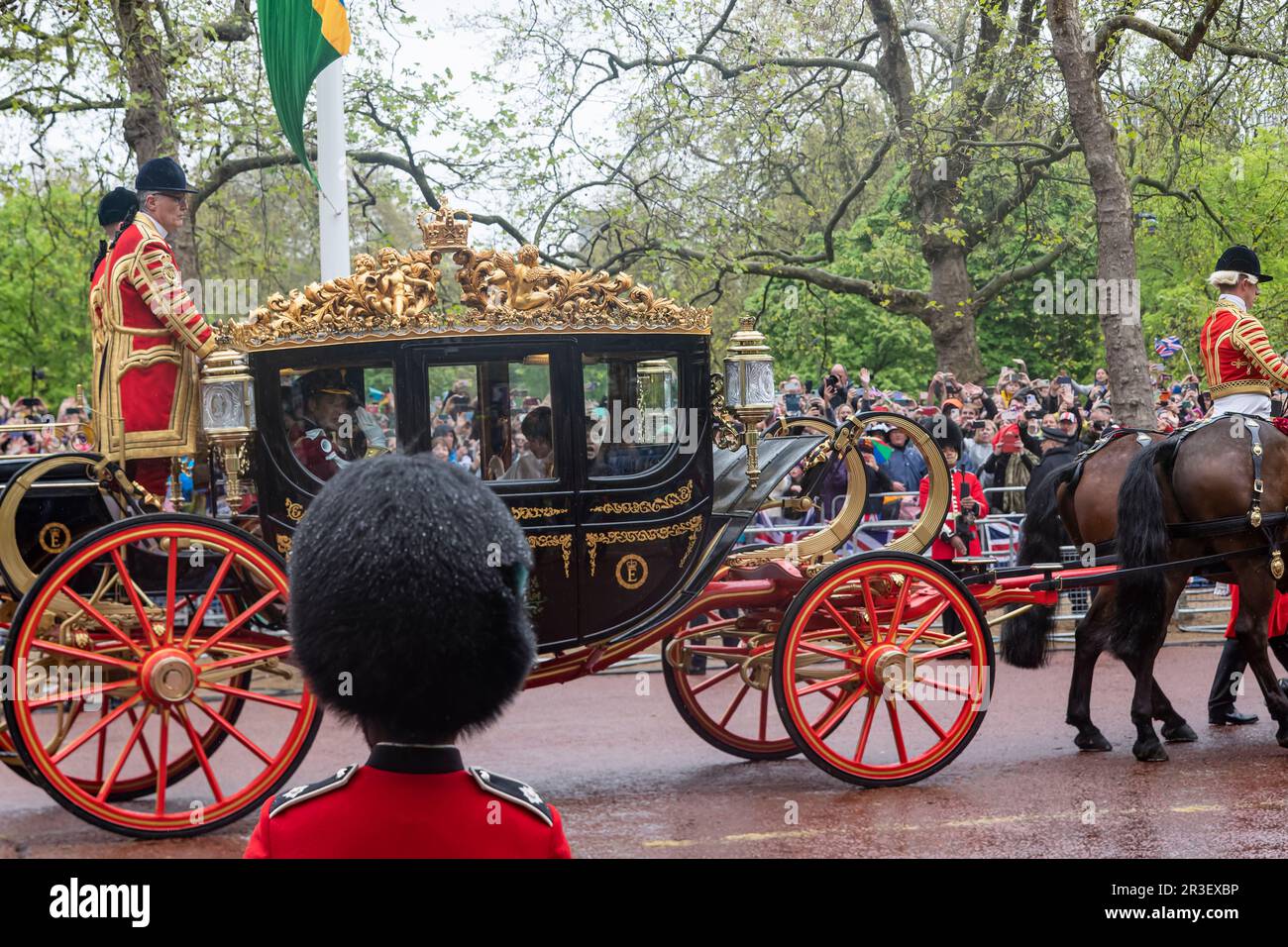 Prince William State Coach in The Mall, London at the coronation ...