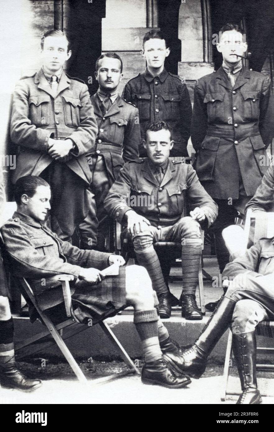 British officers in the prisoner of war camp in pforzheim during the First World War, 27/05/1918. Stock Photo