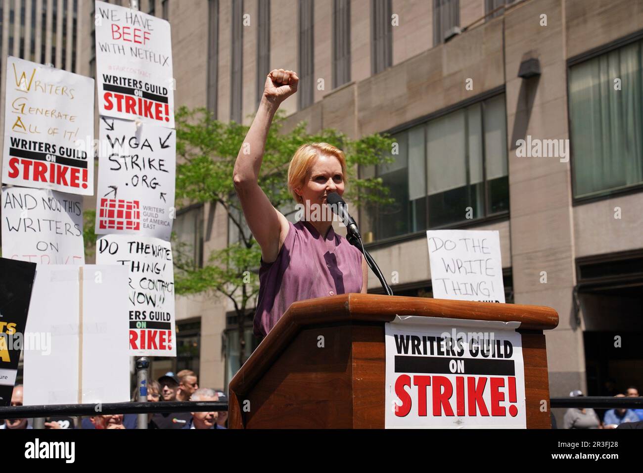 New York, NY, USA. 23rd May, 2023. Cynthia Nixon in attendance for The Writers Guild of America WGA Rally at the Rock, NBCUniversal offices at 30 Rock, New York, NY May 23, 2023. Credit: Kristin Callahan/Everett Collection/Alamy Live News Stock Photo