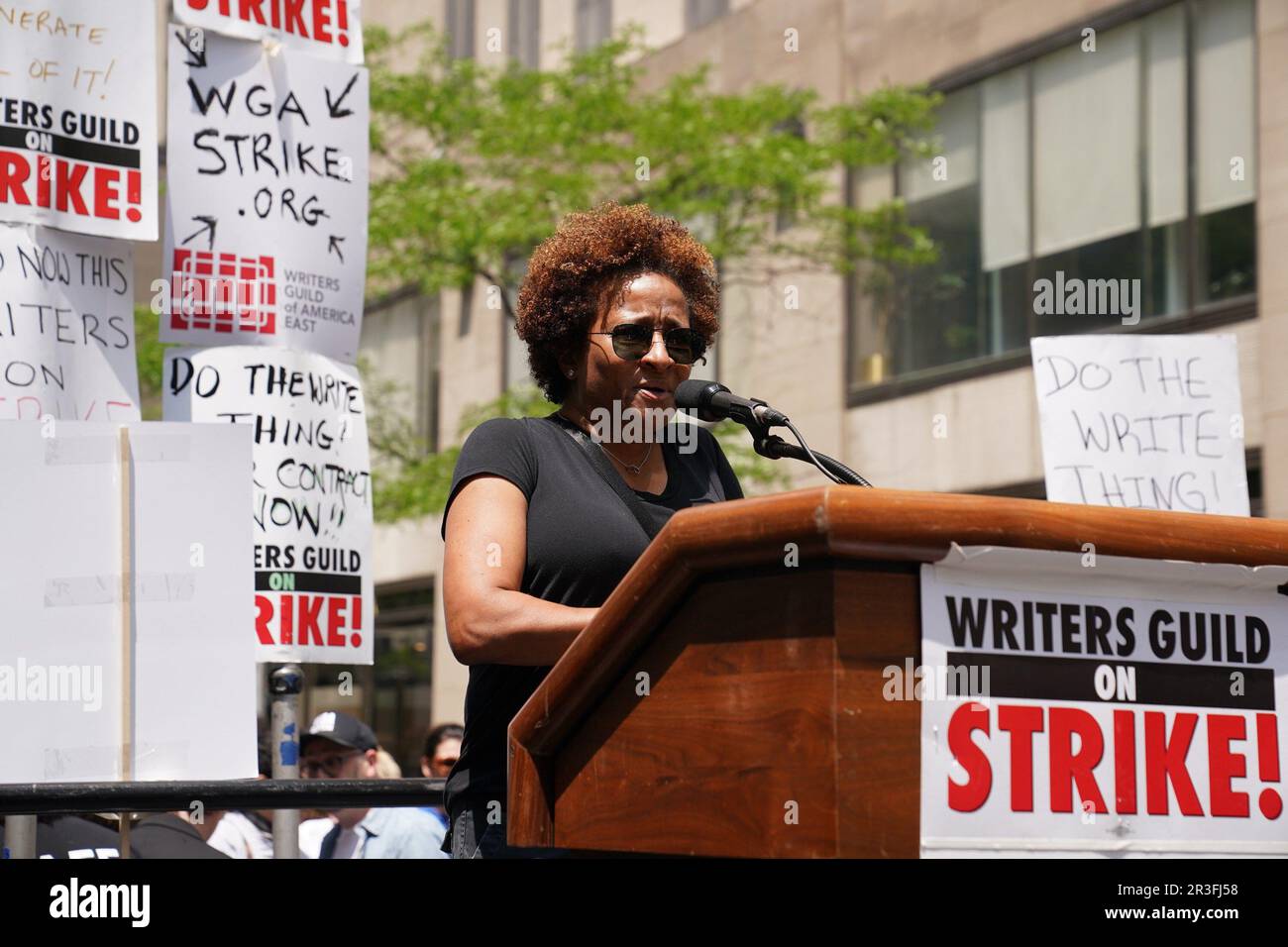 New York, NY, USA. 23rd May, 2023. Wanda Sykes in attendance for The Writers Guild of America WGA Rally at the Rock, NBCUniversal offices at 30 Rock, New York, NY May 23, 2023. Credit: Kristin Callahan/Everett Collection/Alamy Live News Stock Photo