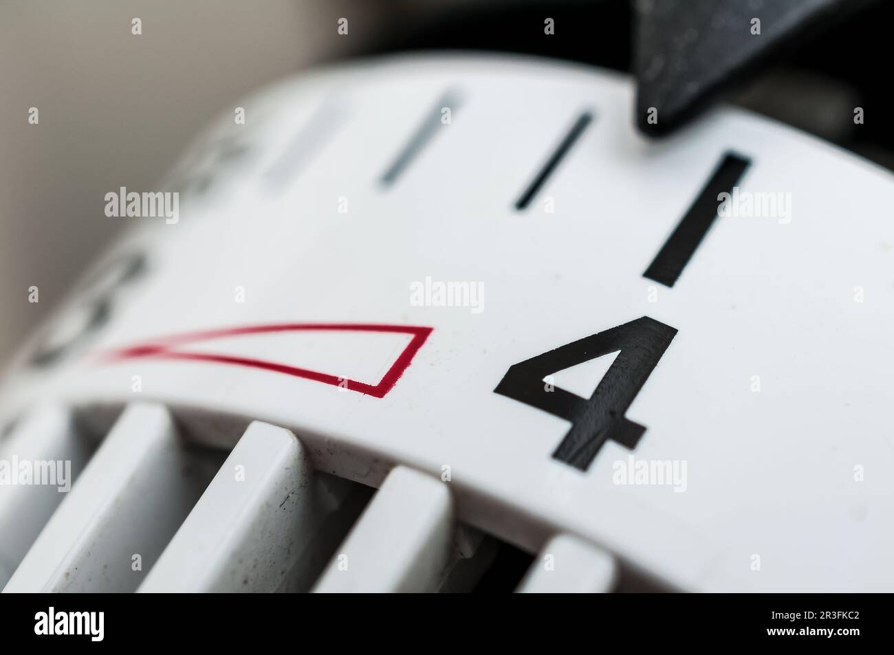 Heating thermostat increase in heating costs 2022 Stock Photo Alamy