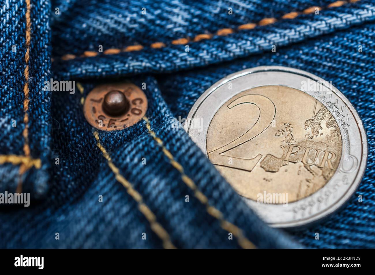 2 euro hi res stock photography and images Page 5 Alamy
