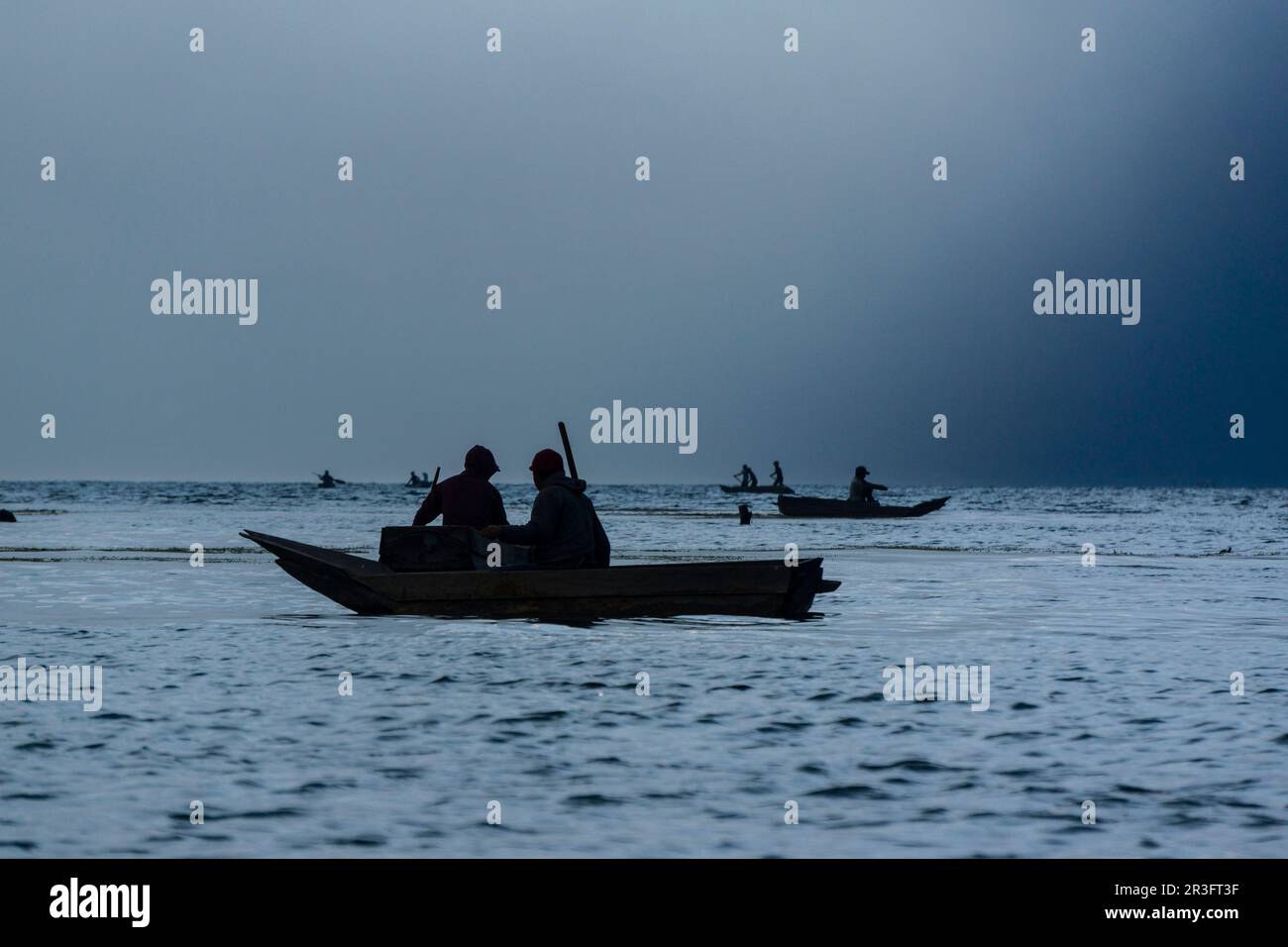 cayuco en el lago Atitlán, Santiago Atitlan, departamento de Sololá, Guatemala, Central America. Stock Photo