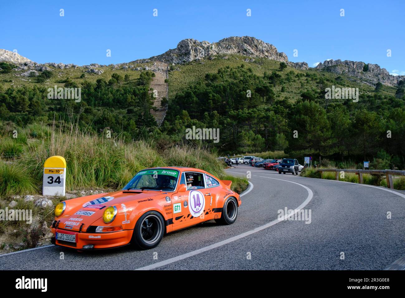 Porsche 911 Carrera, Rally Clásico Isla de Mallorca, carretera Puig Major, Mallorca, Balearic Islands, Spain. Stock Photo