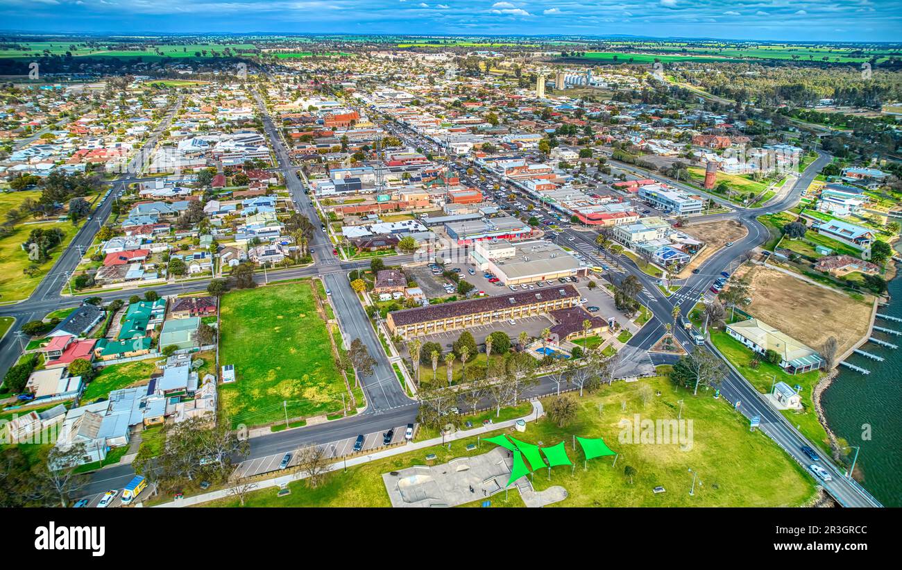 Yarrawonga mulwala bridge hires stock photography and images Alamy
