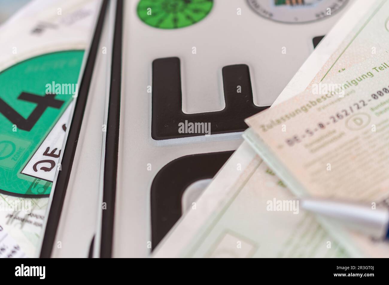 Registration certificate vehicle title passenger car Stock Photo Alamy