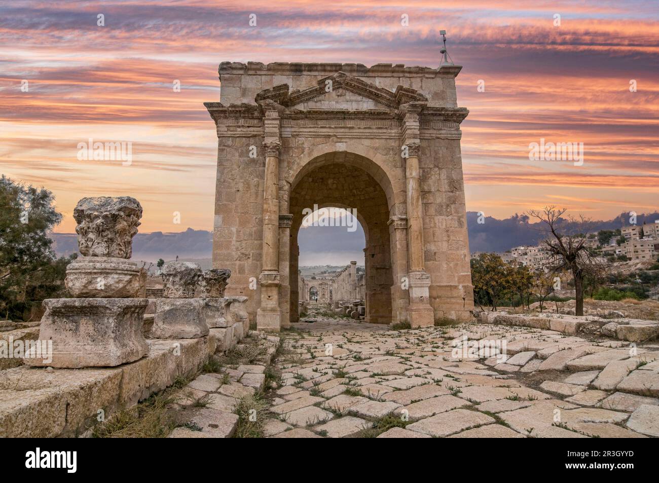 Entrance gate in the historical Ruins of Jerash, Jordan Stock Photo - Alamy