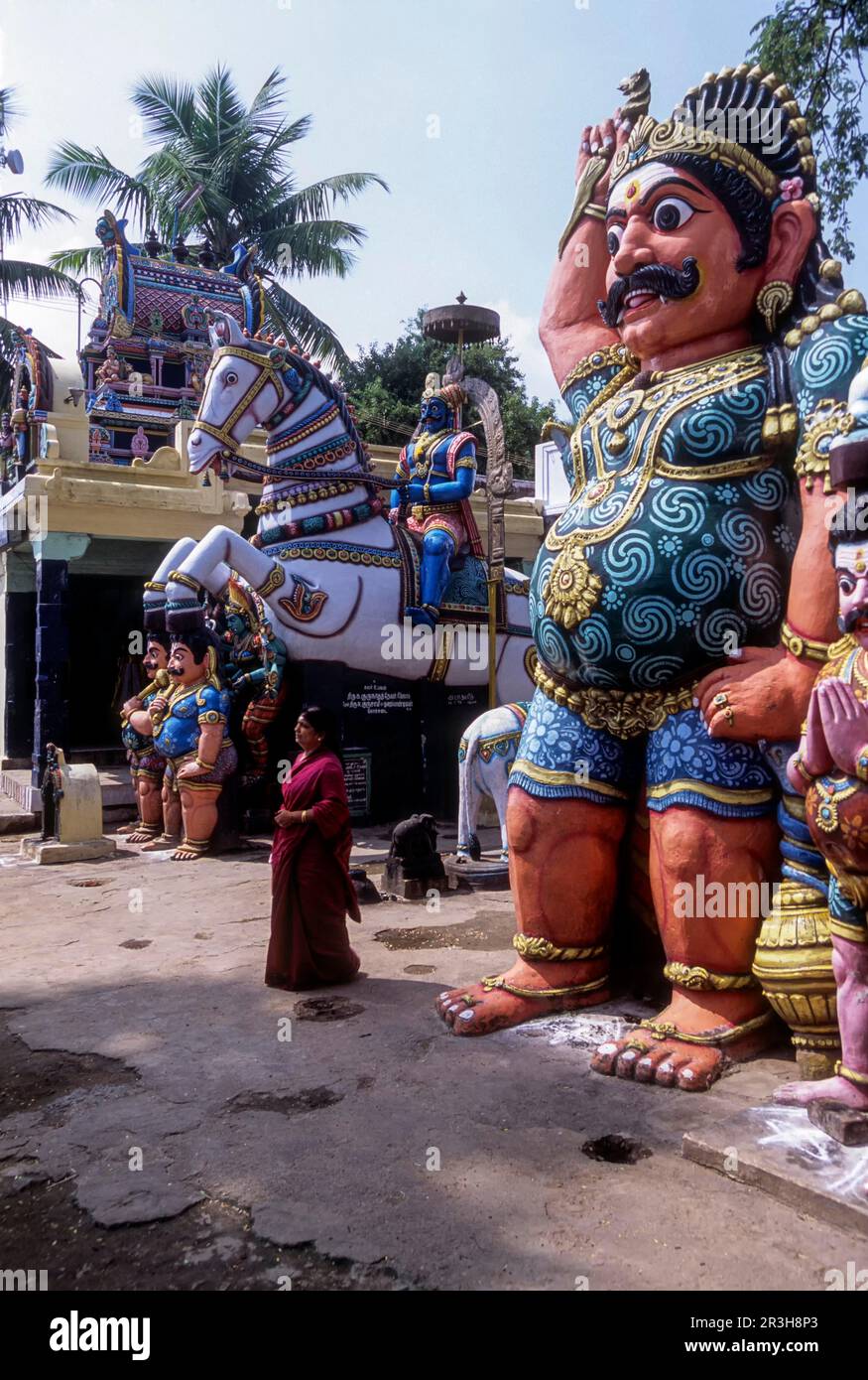 Madurai veeran, guardian deity, temple at Kochadai in Madurai ...