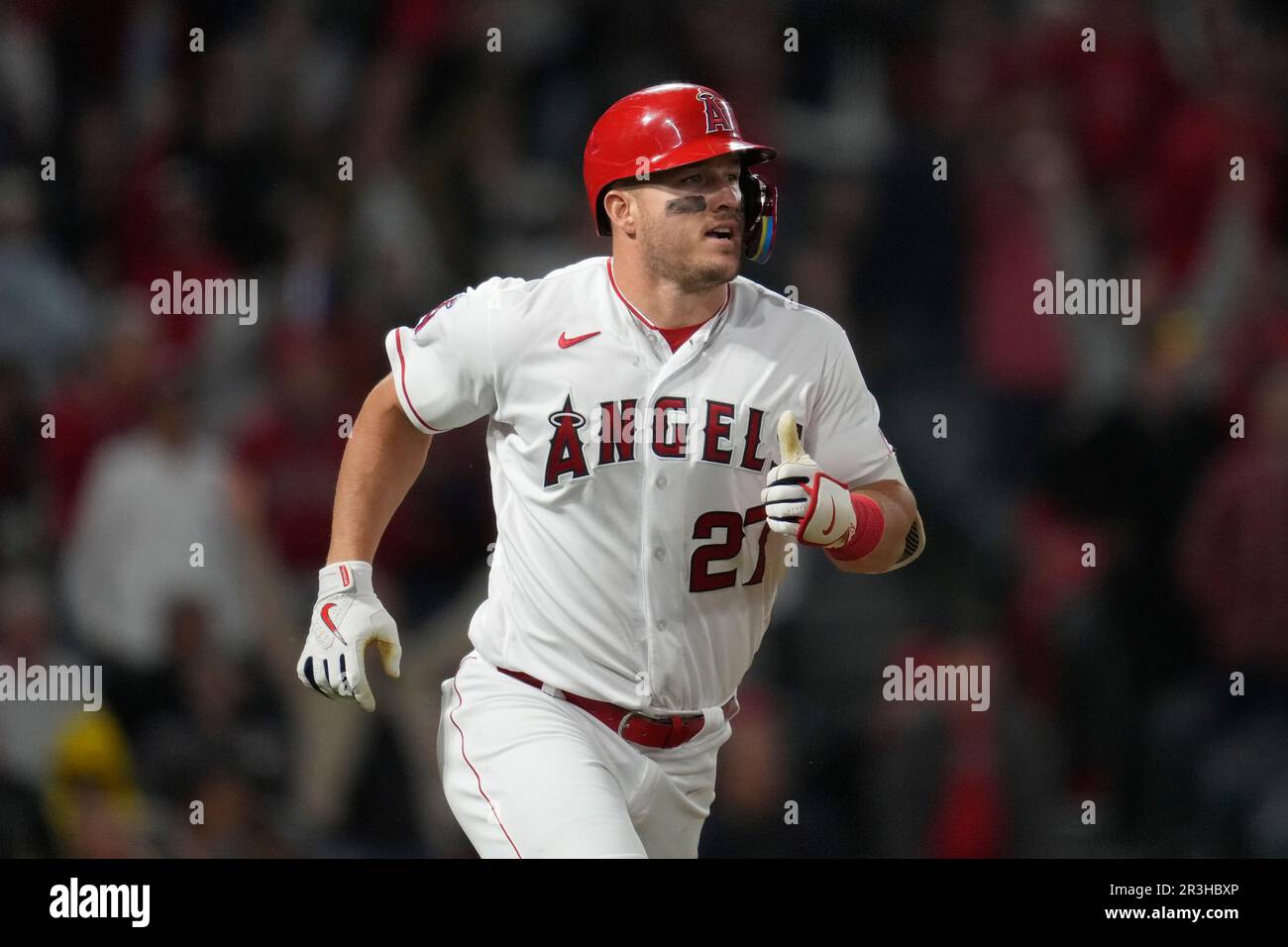 Los Angeles Angels' Mike Trout (27) runs the bases after hitting a home