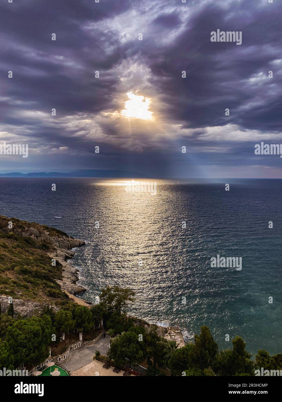 Sun rays inspiration hi-res stock photography and images - Alamy