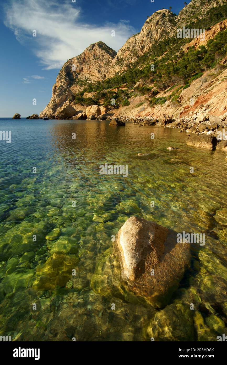 Cala en Basset. Morro de Sa Ratjada.Andratx. Ponent.Mallorca.Illes Balears.España. Stock Photo