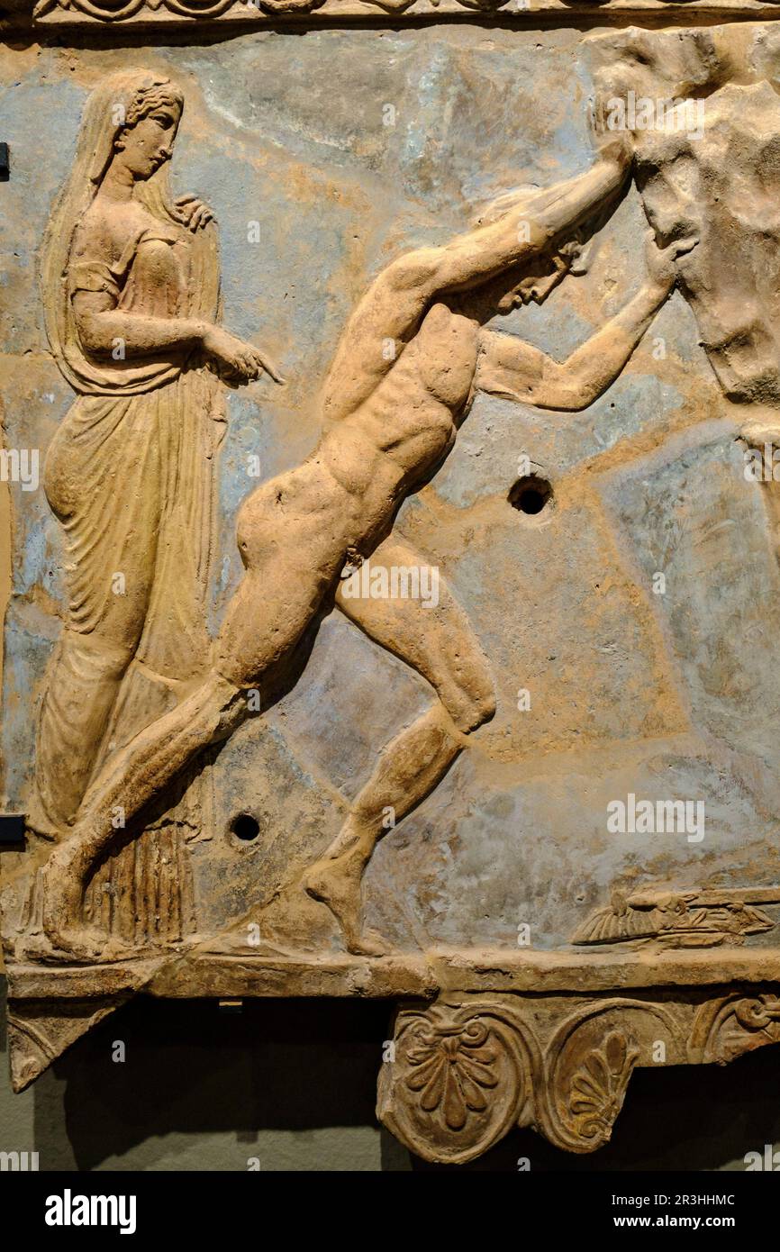 Teseo encuentra las armas de su padre en presencia de Etra, siglo I antes de Cristo, arcilla con restos de policromia, Italia, coleccion Campana. Stock Photo