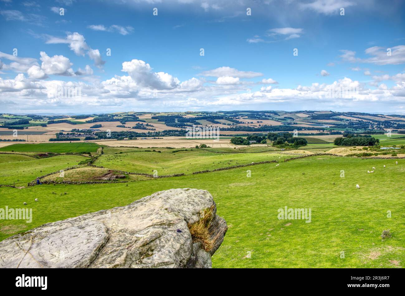 Bunnet stone hi-res stock photography and images - Alamy