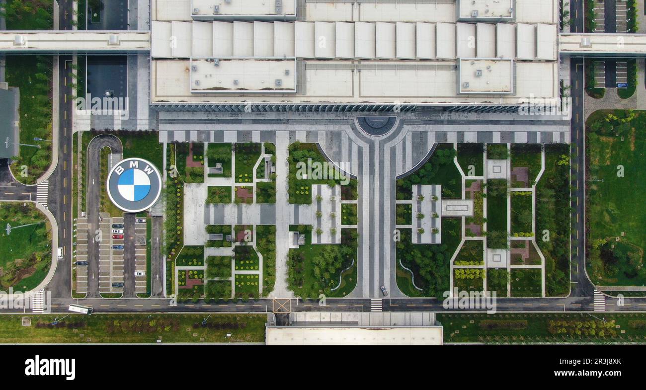 Shenyang. 23rd June, 2022. This aerial photo taken on June 23, 2022 shows  Plant Lydia of BMW Brilliance Automotive Ltd. (BBA) in Tiexi District of  Shenyang, northeast China's Liaoning Province. Credit: Yang